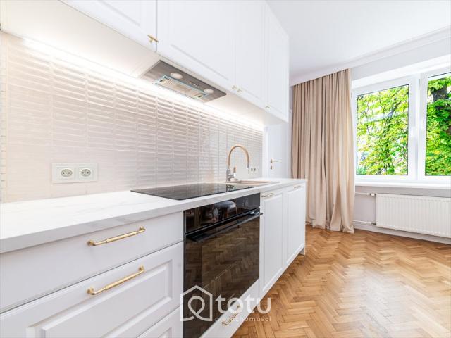 Nowoczesne 35 m² w kameralnej kamienicy na Starym Żoliborzu