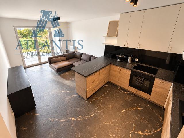 Nowoczesne 38 m² w Industrii, balkon, blisko centrum polecam