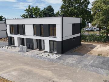 Nowoczesne 3 pokojowe mieszkanie z balkonem i garażem
