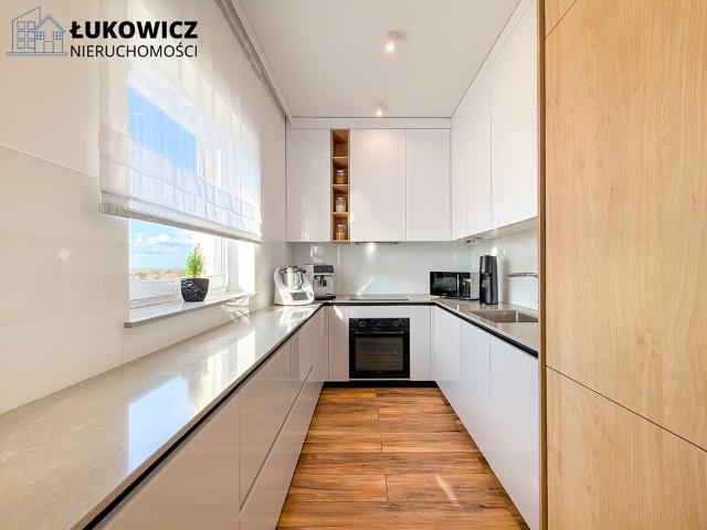 Nowoczesne 3 pokojowe mieszkanie z balkonem i miejscami postojowymi