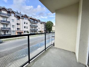 Nowoczesne 3 pokojowe mieszkanie z balkonem i komórką