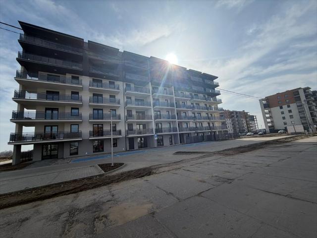 Nowoczesne 3 pokojowe mieszkanie z dużym balkonem