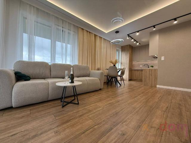 Nowoczesne 3 pokojowe mieszkanie z tarasem 17 m² polecam!