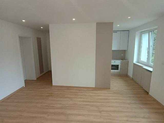 Nowoczesne 3 pokojowe mieszkanie po remoncie z balkonem