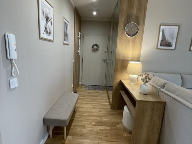 Nowoczesne 49 m² mieszkanie z loggią w Warszawie