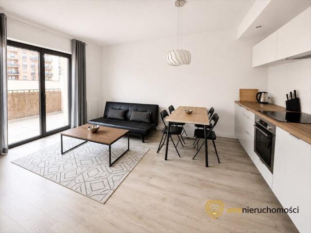 Na wynajem przestronne mieszkanie 40 m² z dużym tarasem w centrum Wrocławia