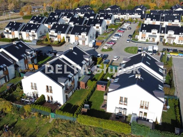 Nowoczesne 4 pokojowe mieszkanie z poddaszem i balkonem