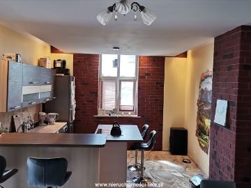 Nowoczesne 65 m² w odnowionej kamienicy z garażem
