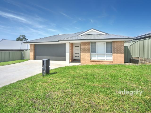 Nowra, 7, Manoora, Way, Australia