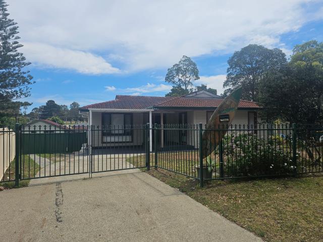 Nowra, 12, Nineveh, Close, Australia