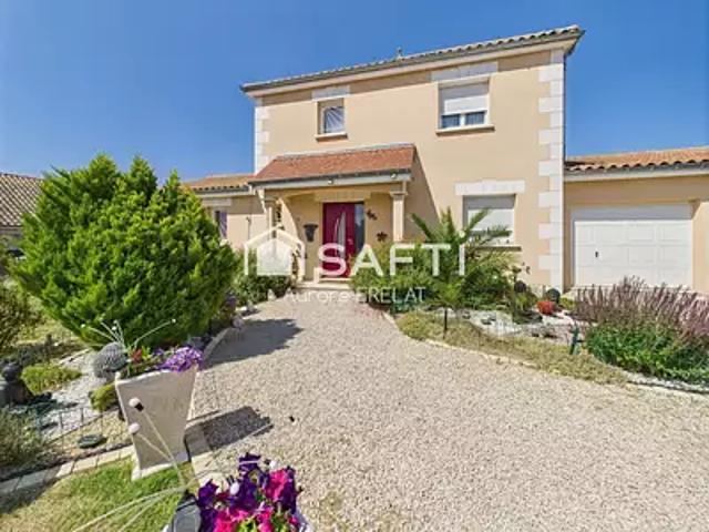 Noyant de Touraine 37800 Achat / Vente maison 5 pièces t5 piscine terrasse