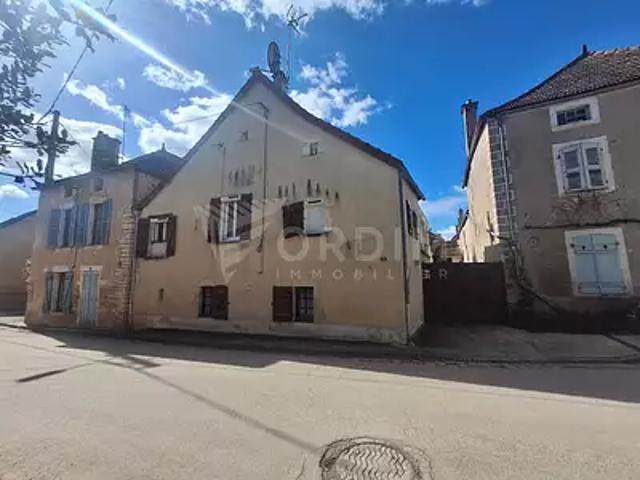 Noyers 89310 Achat / Vente maison 3 pièces t3 cave