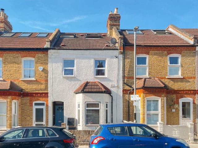 Noyna Road, London SW17, 1 bed flat to rent, £2,175 pcm | PrimeLocation