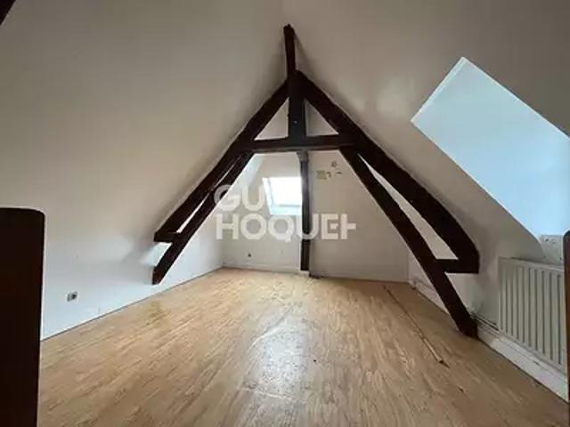 Noyon 60400 Achat / Vente appartement 2 pièces t2 au dernier étage