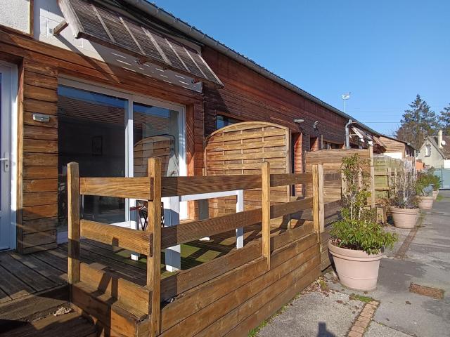 NOYON PROCHE GARE DUPLEX AVEC TERRASSE 82 M2