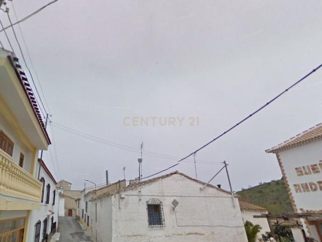 NMUEBLE EN CESION DE REMATE SIN POSESION Y SIN ACCESO AL INTERIOR