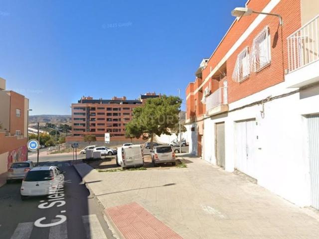 NMUEBLE EN CESION DE REMATE SIN POSESION Y SIN ACCESO AL INTERIOR