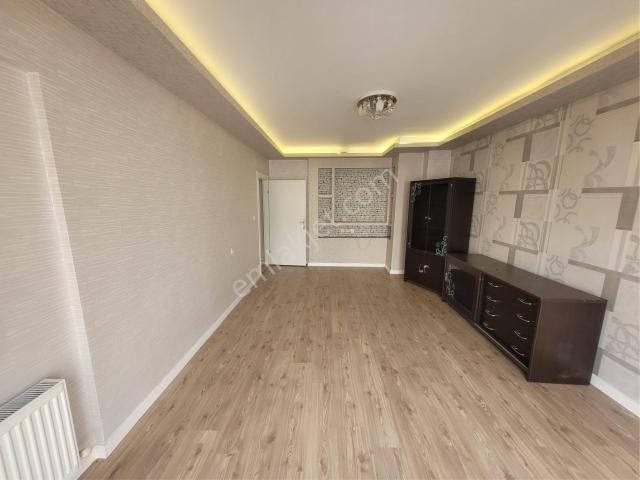 Ns Prestij Den Piyade Mah 4+1 Çift Girişli Genç Binada