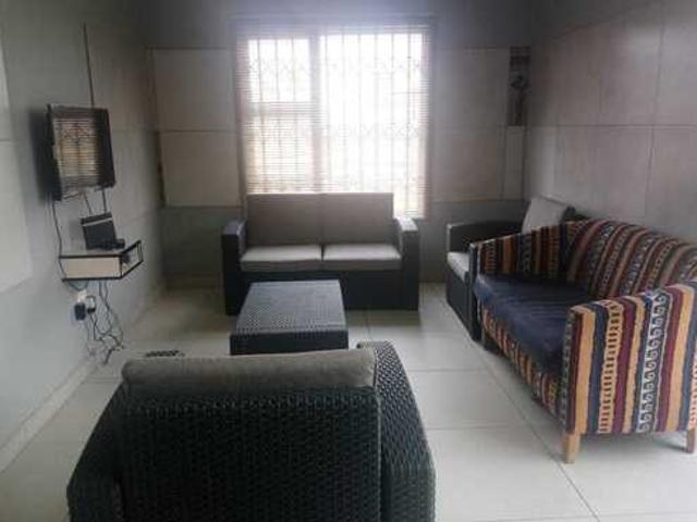 Nsfas accommodation in Pimville Soweto 4x Rooms