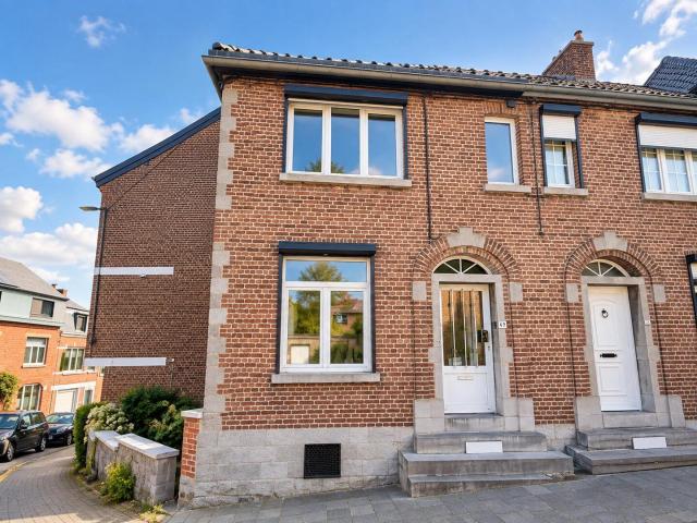 NP vous présente cette belle maison 3 chambres meublée