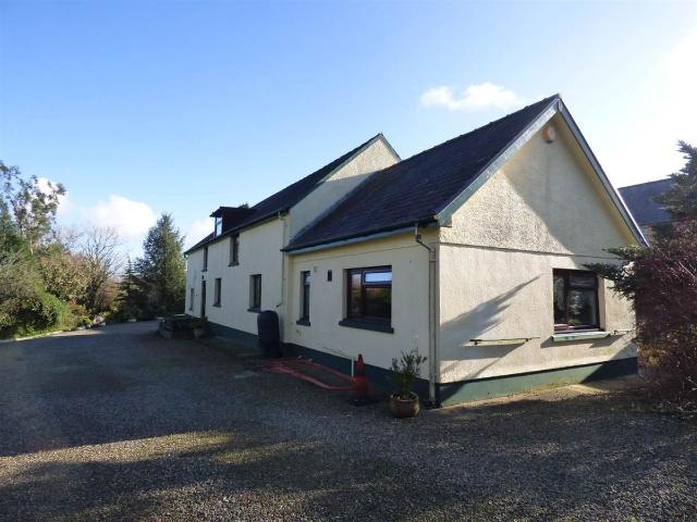 Nr St Clears, Llanddowror SA33, 2 bed flat to rent, £750 pcm | PrimeLocation
