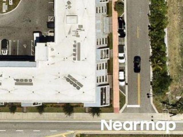 NW 41st St