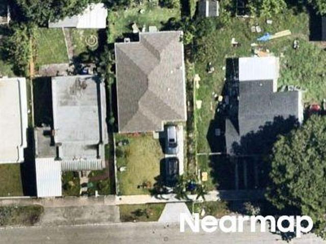 NW 47th St