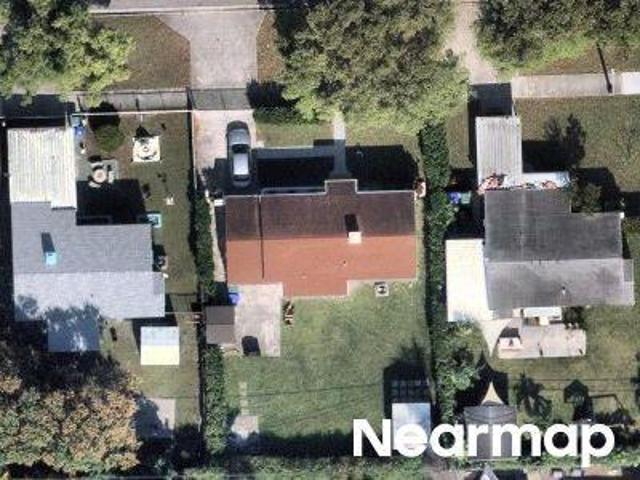NW 46th St