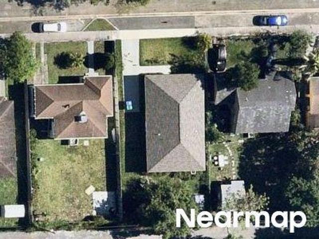 NW 49th St