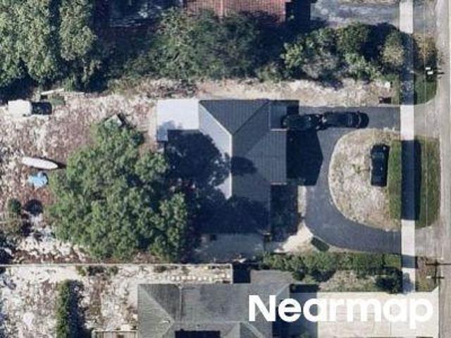 NW 4th Ave