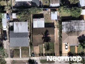 NW 4th St