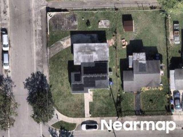 NW 51st St
