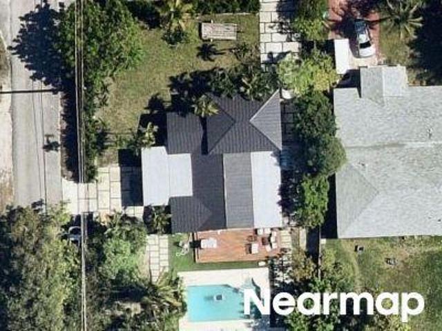 NW 5th Ave