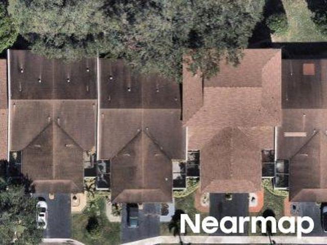 NW 61st St # 12