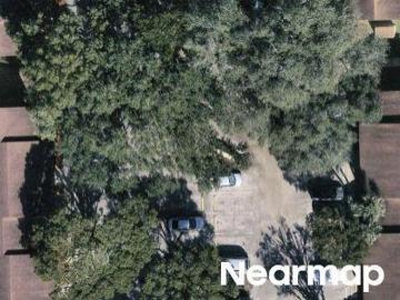 NW 68th St Apt 104
