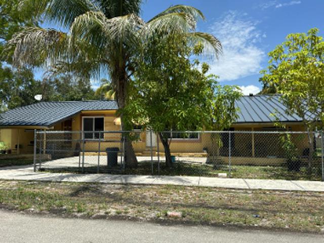 NW 6th Ave