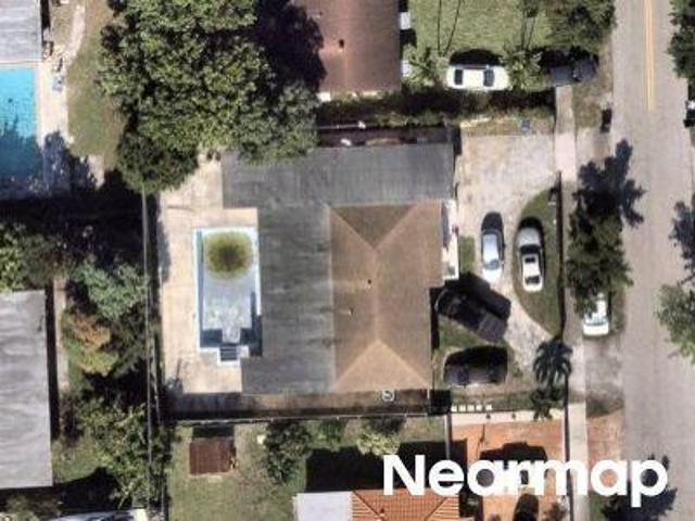 NW 6th Ave
