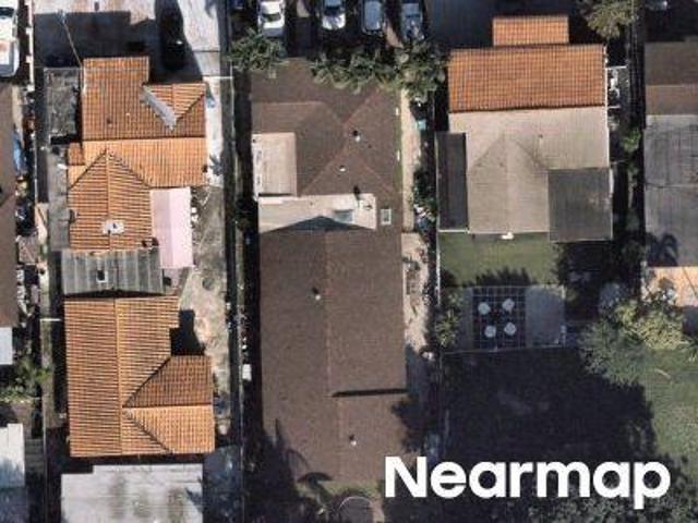NW 6th St