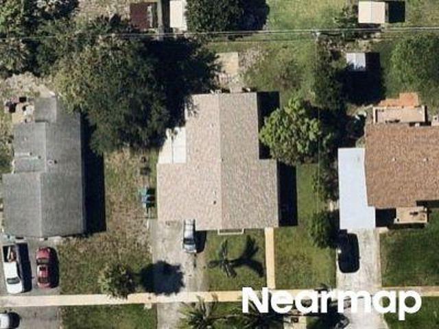 NW 6th St