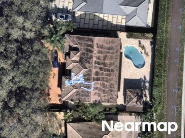 NW 77th Pl