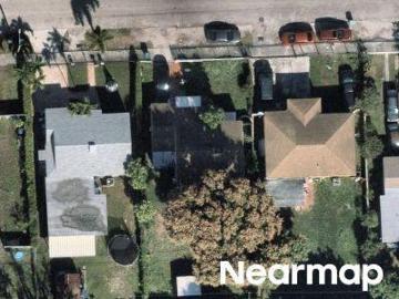 NW 77th St