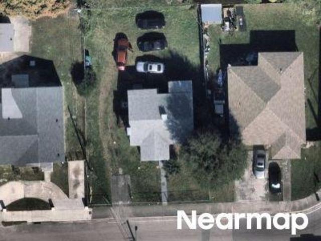 NW 75th St