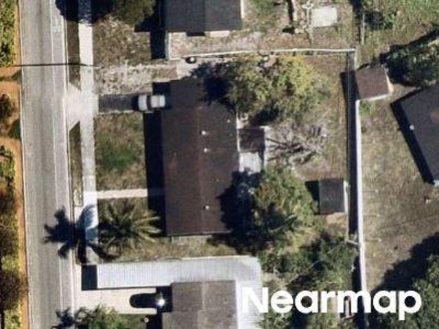 NW 7th Ave
