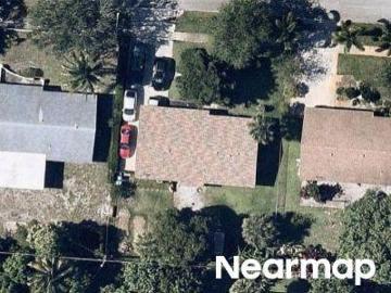 NW 7th St