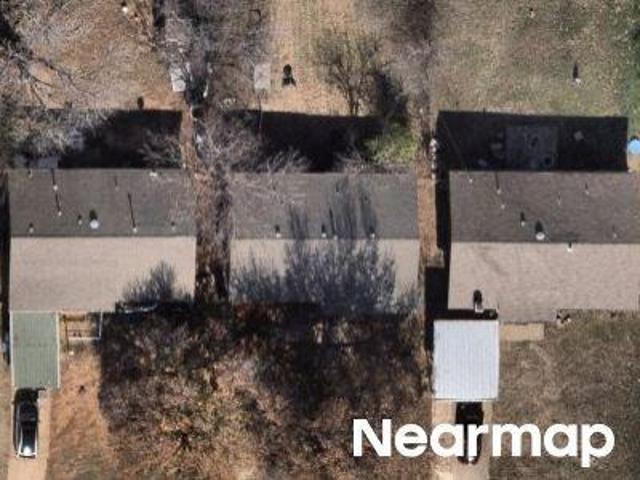 NW 80th St