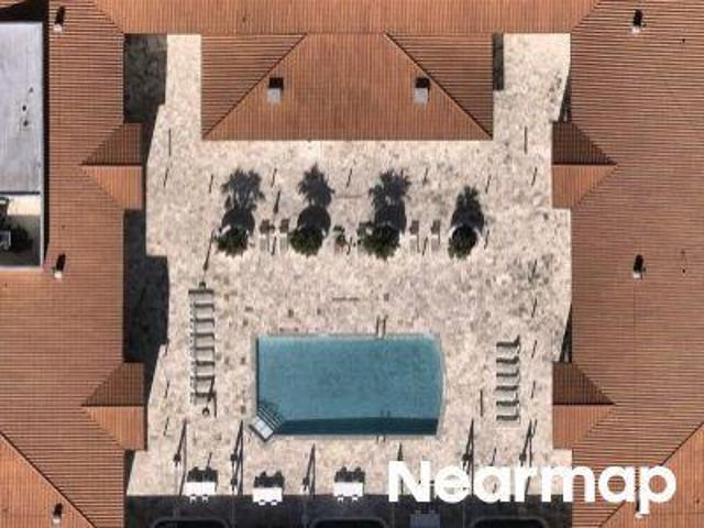 NW 82nd St