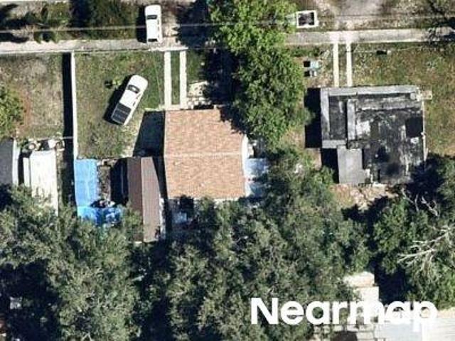 NW 87th St
