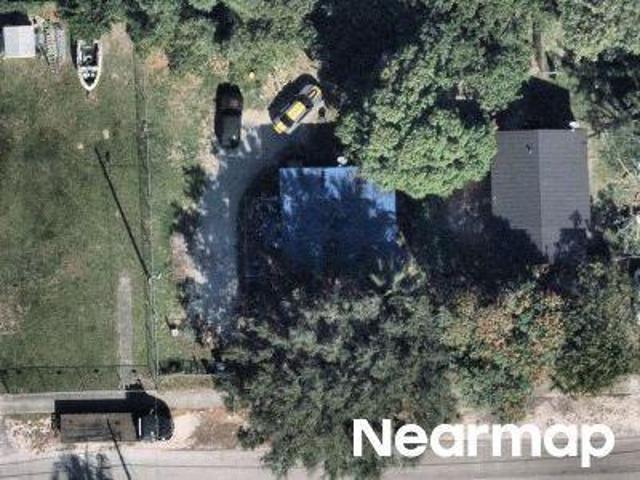 NW 93rd St