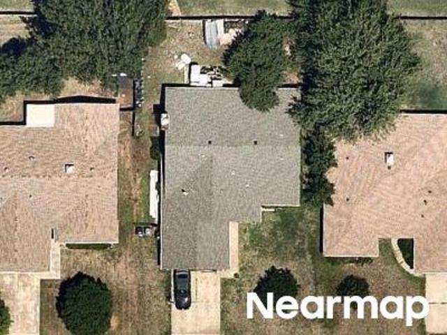 NW 90th St