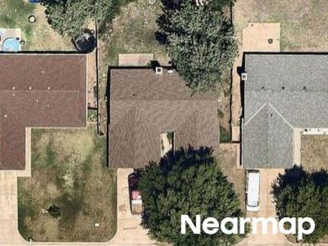 NW 90th St